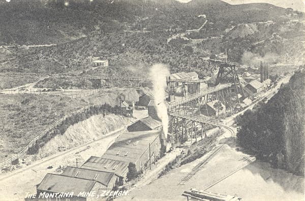 Die Montana Mine in Zeehan, Tasmanien — historische Postkarte. Christian Rottenbühler sammelte hier 1967 seine erste industrielle Erfahrung.